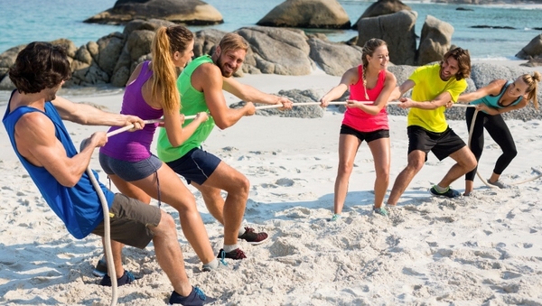 Beach Games touwtrekken